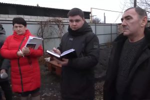 Проблему столкнули с мёртвой точки