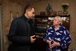 Мэр Курска лично отправился решать коммунальные проблемы пенсионерки