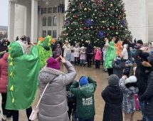 Куряне задали более 100 вопросов о безопасности детских подарков