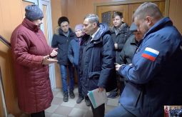 Александр Хинштейн посетил ПВР в лагере «Олимпиец» после сообщений об отмене питания