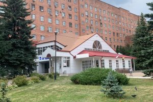 В Курской области 1321 человека укусили клещи