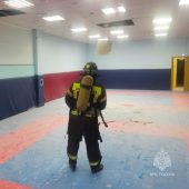 В одном из курских торговых центров сработала система пожаротушения