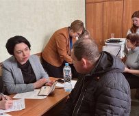 Курянам, прибывшим с территории Украины, восстанавливают документы
