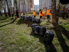 На полигоны вывезено 8 тысяч кубометров мусора