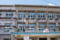 В Курске продолжают капремонт образовательных учреждений