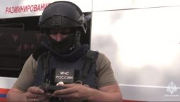 Пиротехники МЧС России обезвреживают кустарные мины в курском приграничье