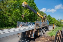 В Курске на участке улицы 50 лет Октября до кафе «Абхазия» ставят фонари
