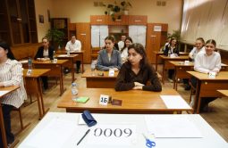 Трех курских школьников удалили с ЕГЭ из-за шпаргалок