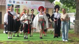 В Курске в библиотеке имени Семёнова прошёл модный показ