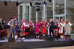 Куряне показали москвичам «Свекольные поля»