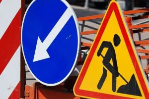 В Курске на Карла Маркса временно перекрыли участок дороги