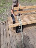 В Курске на экотропе «порезвились» вандалы