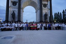 138 подростков из Курской области отправились на выпускной в Кремлёвский дворец