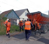 В Курске на Гоголя и Коммунальной идет ямочный ремонт дороги