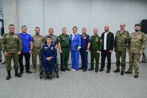 В курском фонде «Защитника Отечества» поздравили чемпионов «Абилимпикса»