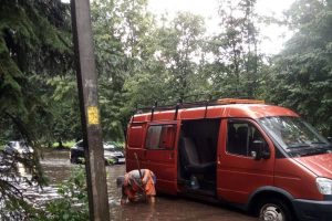 В Курске гроза оставила без света 338 домов