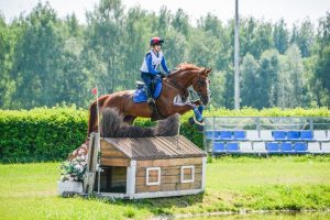 Курянка завоевала «серебро» Спартакиады учащихся России по троеборью