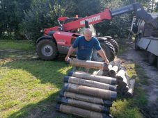 Льговчанам из резервного фонда Курской области передали кровельные материалы