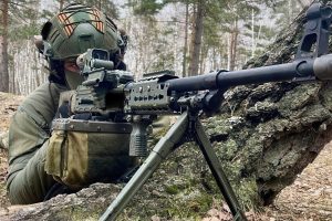 Если есть порох, дай огня!