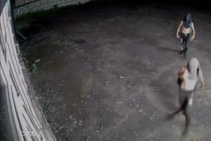 Подростки обокрали магазин мототехники