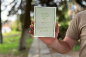 Охотников перевели в онлайн