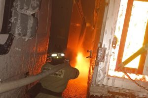 В ночь на 22 августа под Курском горели пять грузовиков