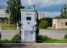 В Железногорске Курской области открыли четыре станции для зарядки электромобилей