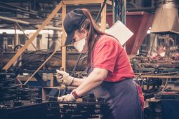 Курские предприятия могут получить до 20 миллионов на новое оборудование