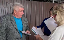 Курский избирком показал, как на дому голосуют жители Льгова