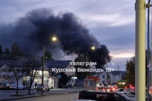 В Курске на Союзной 30 сентября горела нежилая постройка