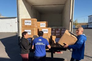 Курянам поступила помощь от единороссов из Москвы