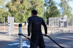 В Курске готовят к открытию новую спортплощадку в парке Дзержинского