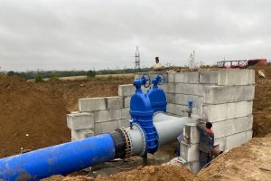 Под Железногорском завершили замену аварийного участка водовода «Береза»