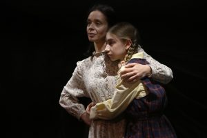 ТЮЗ «Ровесник» открыл сезон кино-спектаклем о блокадном Ленинграде