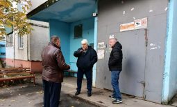 Жители трех многоквартирных домов Центрального округа пожаловались на отопление