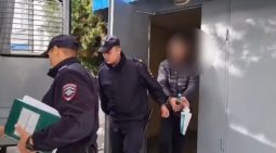 В Курске полиция задержала подозреваемого в разбое на автомойке