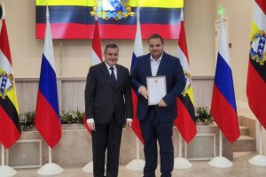 Сложности сплотили медиков