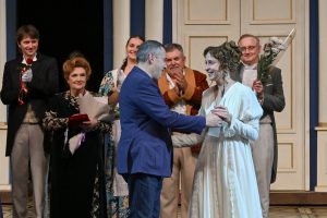 Спектакль-любовь, спектакль-надежда