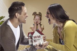 Брачный договор расторгли через суд