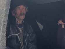 После долгих уговоров житель Суджи эвакуирован в Курск