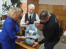 Курский детсад №17 получил развивающие игры и медоборудование