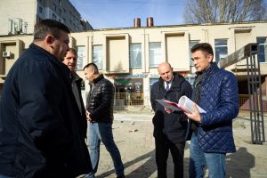 Подрядчика оштрафуют за срыв сроков при благоустройстве у ТЦ «Куряночка»