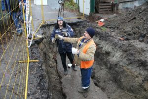 Энергетики спасли котят