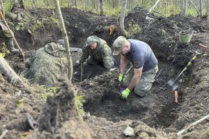Разыскиваются родственники бойца