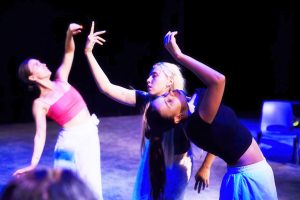 На сцене – «Пограничное искусство»