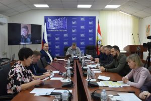 В Курской областной Думе обсудили поддержку фермеров из приграничья