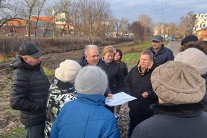 В Курске жители Кожевенной и Антокольского обсудили благоустройство берега Тускари