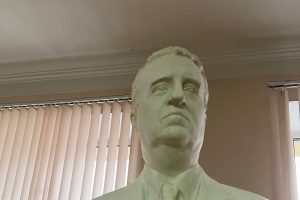 В Курской школе искусств открыт памятник Свиридову