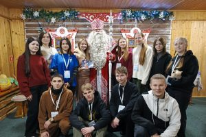 200 курских школьников вернулись из новогодней поездки по маршруту Москва — Кострома — Великий Устюг