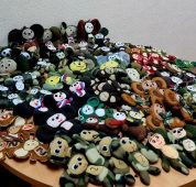 Куряне сделали 500 талисманов-чебурашек для бойцов СВО